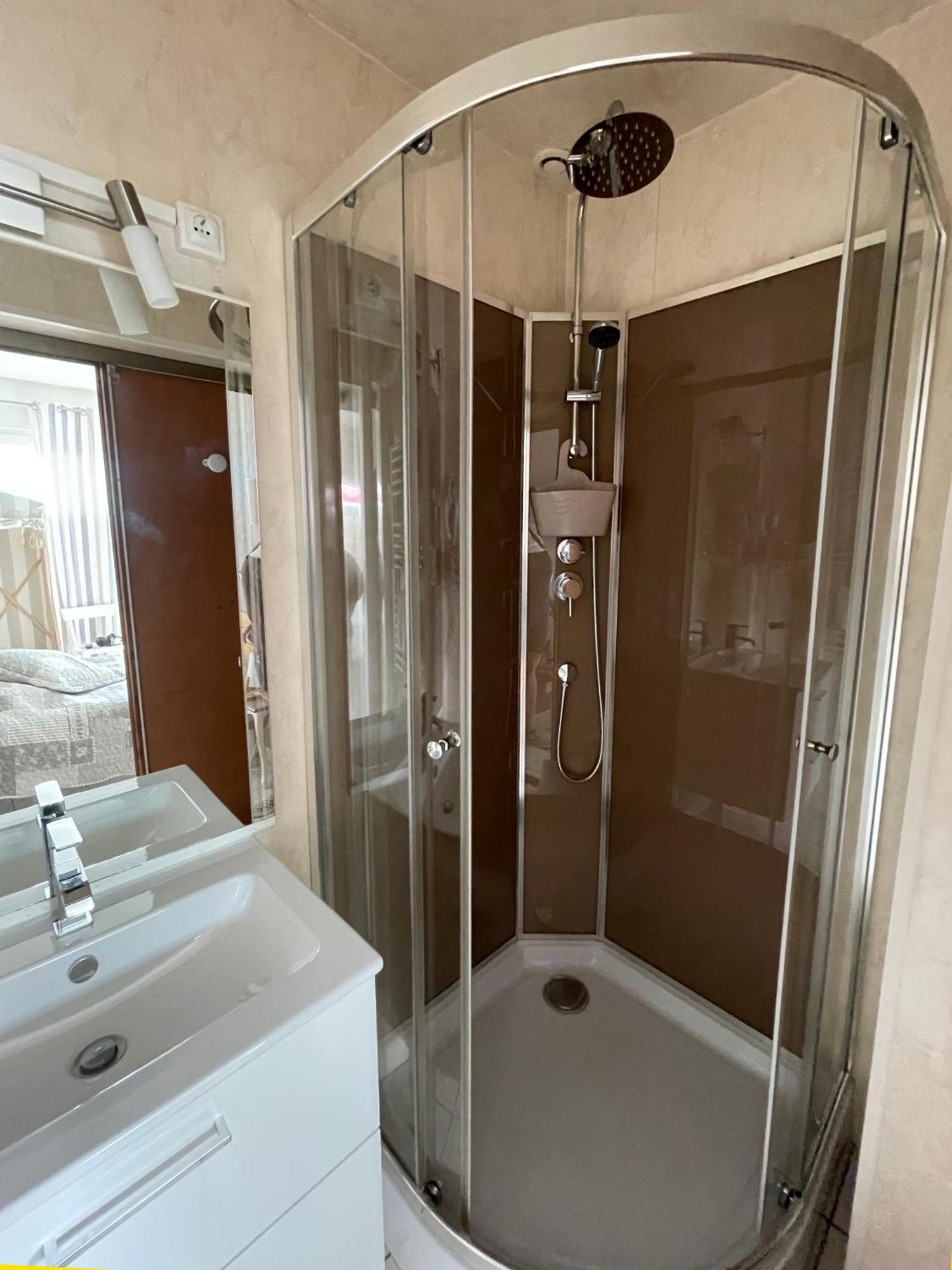 Comme Une Evidence Gite Et Chambres D'Hotes Сен-Венсан-Сюр-Жар Экстерьер фото